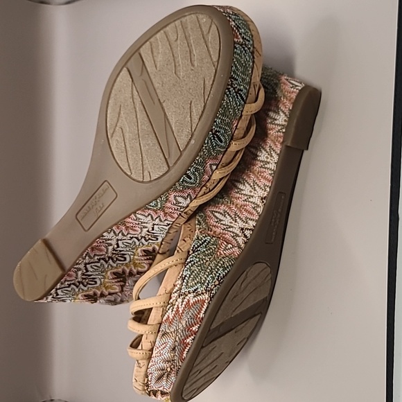 Anne Klein Colorful Patterned Wedge Sandals "Fionn" size 8.5 NWOT - Picture 2 of 12